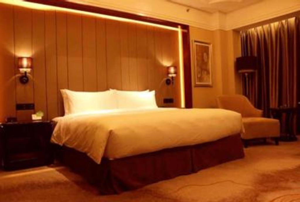 Wyndham Grand Plaza Royale Xianglin Shaoyang Hotell Eksteriør bilde