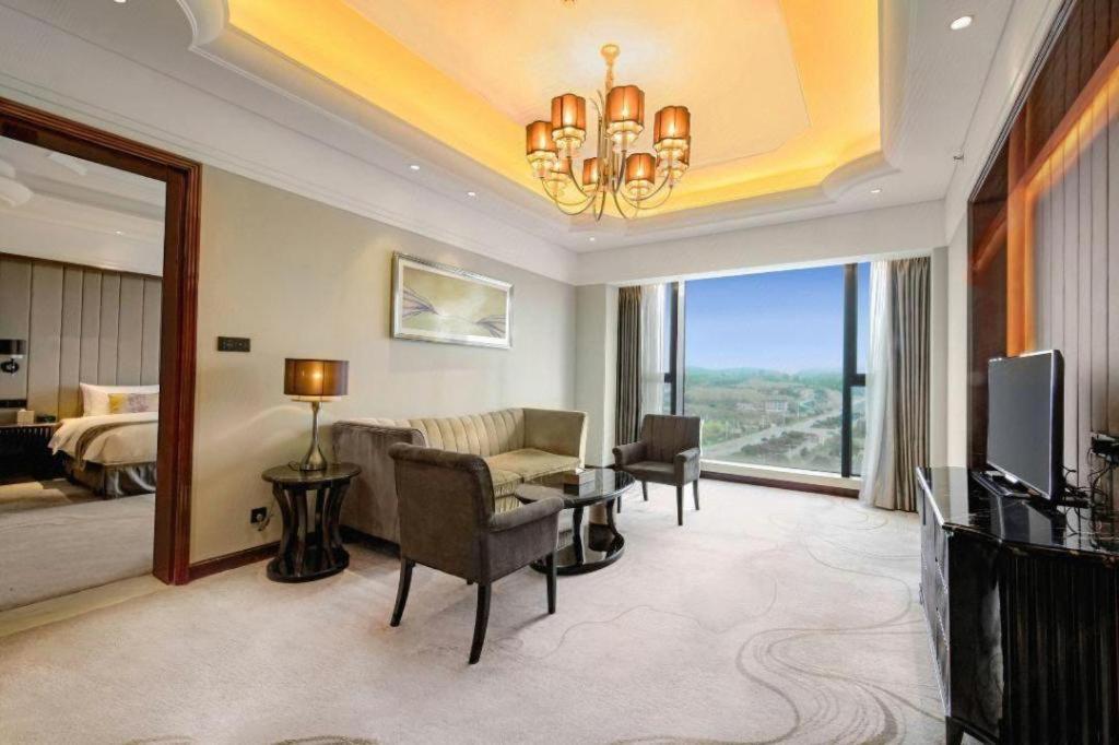 Wyndham Grand Plaza Royale Xianglin Shaoyang Hotell Eksteriør bilde