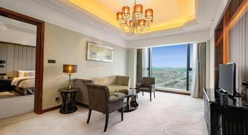 Wyndham Grand Plaza Royale Xianglin Shaoyang Hotell Eksteriør bilde